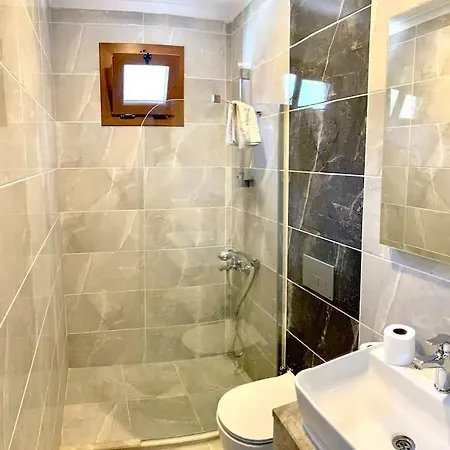 Likya Safir 2+1 Villa, Oezel Havuzlu, וילה פאטהיה