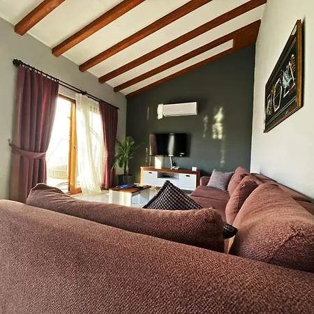 Likya Safir 2+1 Villa, Oezel Havuzlu, 빌라